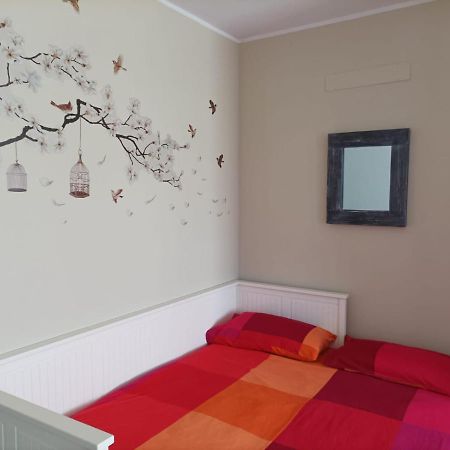 Lake View Studio Flat Riva del Garda Exteriör bild